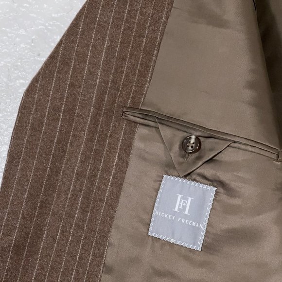 Hickey Freeman Madison Worsted Wool Pinstripe Blazer in Brown Men's Size 44R - Picture 9 of 9